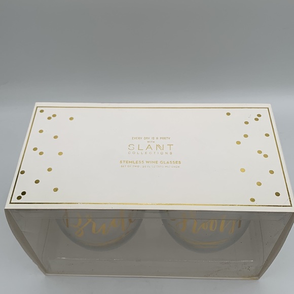 Set of Bride and Groom Stemless Wine Glasses - Picture 4 of 6